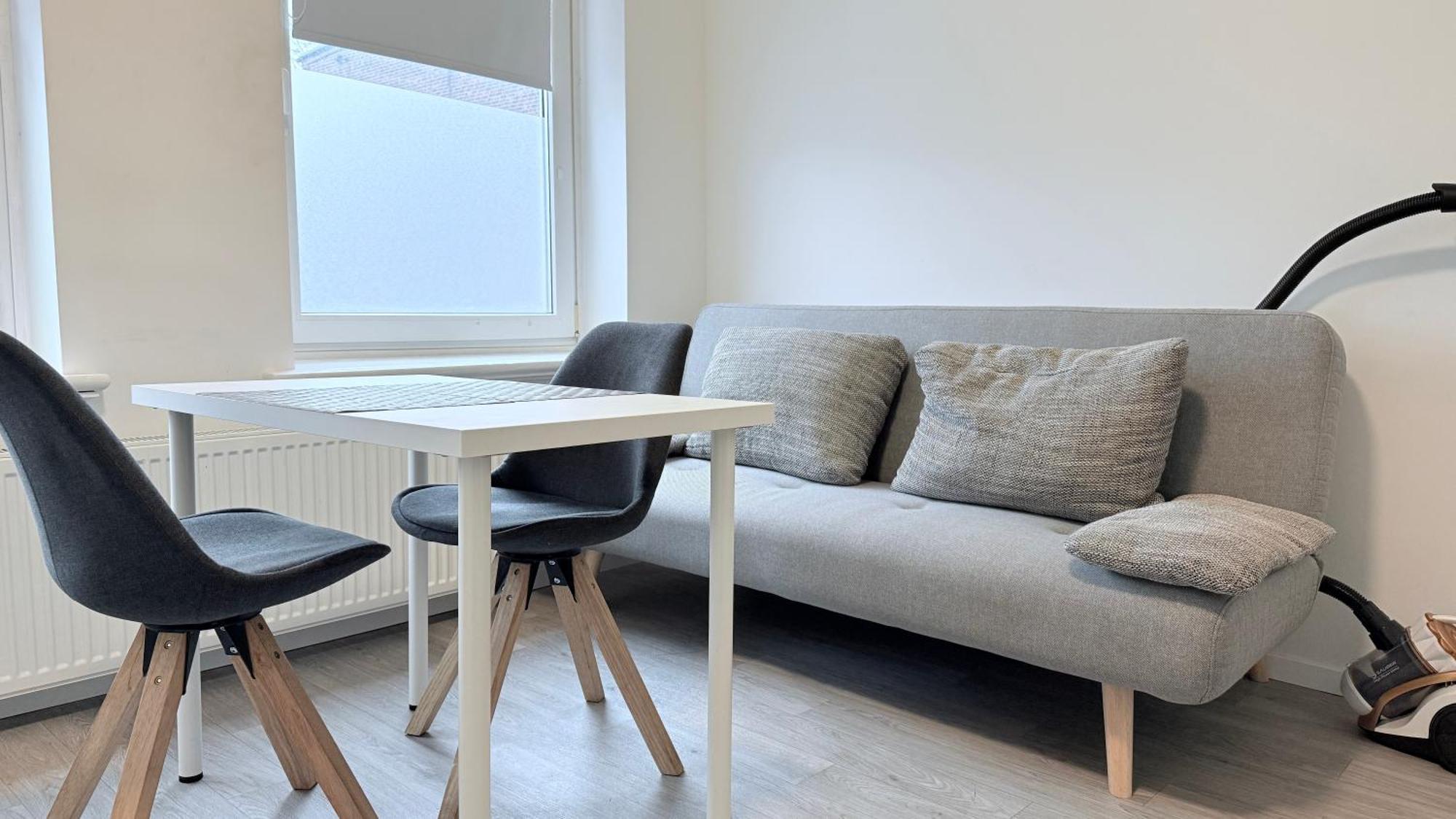 Studio-Apartments Fuer Monteure & Businessgaeste Zentral In Neumuenster Exterior photo
